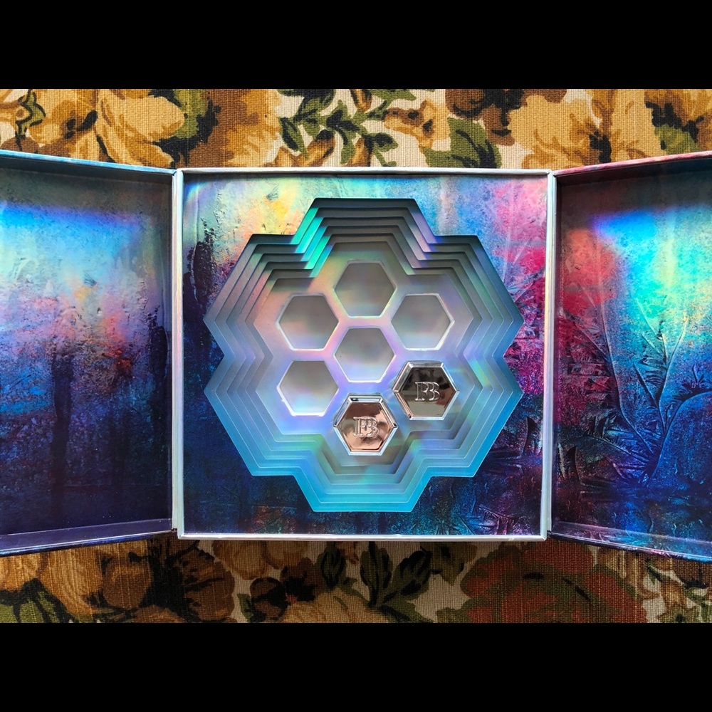 FENTY BEAUTY Metallic Powder